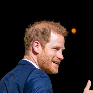 Le prince Harry, duc de Sussex arrive à la célébration du 10ème anniversaire des Invictus Games, en la cathédrale Saint-Paul à Londres, le 8 mai 2024. Venu sans sa femme et ses enfants, il ne rencontrera pas son père qui lutte actuellement contre un cancer. © MISC/Backgrid USA/Bestimage 