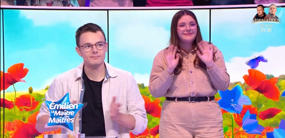 S'il a mangé un aliment auquel elle est allergique, il est privé de bisou
Emilien se confie sur son couple avec Jessica dans "Les 12 Coups de midi", le 11 juin 2024, sur TF1