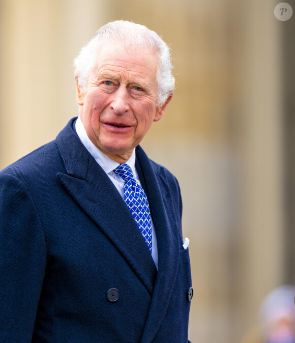 Même son de cloche du côté du roi Charles qui serait "ravi" que sa belle-fille rejoigne la famille royale lors des événements de Trooping The Colour et qu'il serait "impatient de découvrir tous les éléments de la journée".
Archives : Roi Charles