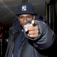 50 Cent : Il menace tout le monde... Son garde du corps en vient même aux mains avec un photographe !