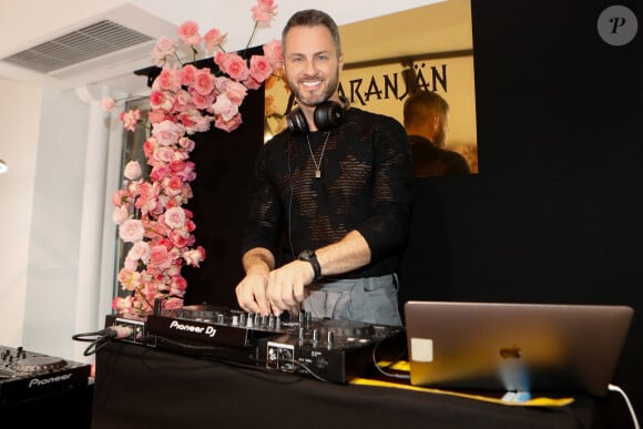 Exclusif - Le danseur Christian Millette (DALS) officiait comme DJ e la soirée - Soirée d'ouverture de la première boutique parisienne de la marque Aparanjän à Paris, France, le 29 septembre 2023. Soirée organisée par Sandra Sysley de Sandra & Co. © Christophe Clovis / Bestimage