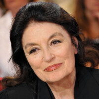 Anouk Aimée en couple avec un acteur mythique, un "seigneur" : "Il n'y eut rien de vilain dans notre séparation"