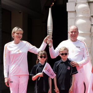 Arrivée de la flamme olympique à Monaco en présence de Charlene et Albert de Monaco, 18 juin 2024. Photo de David Niviere/ABACAPRESS.COM