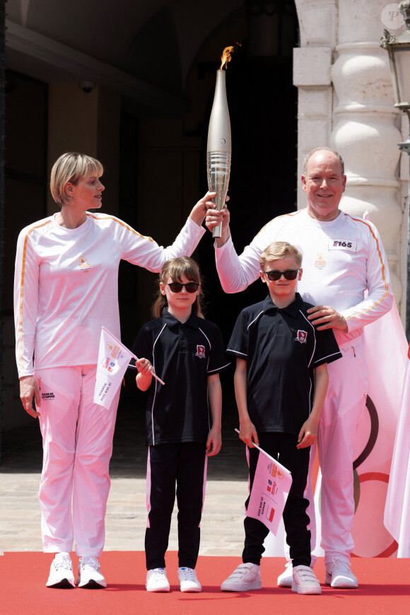 Arrivée de la flamme olympique à Monaco en présence de Charlene et Albert de Monaco Photo de David Niviere/ABACAPRESS.COM