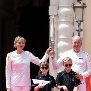 Arrivée de la flamme olympique à Monaco en présence de Charlene et Albert de Monaco, 18 juin 2024. Photo de David Niviere/ABACAPRESS.COM