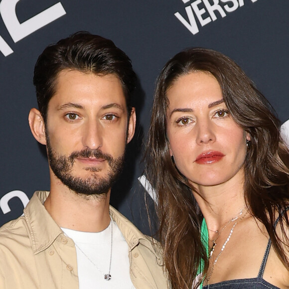 "Un enfant, c'est un accélérateur de particules. De stress, de peur, d'angoisse même", poursuit Pierre Niney
 
Pierre Niney et compagne Natasha Andrews - Avant-première du film "Vice-versa 2" au cinéma Le Grand Rex à Paris le 16 juin 2024. © Coadic Guirec/Bestimage