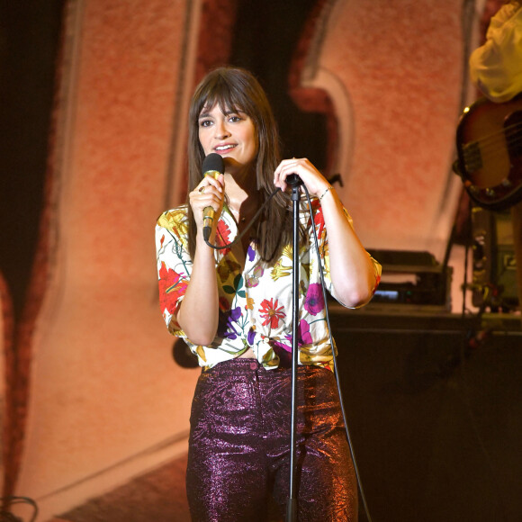 Clara Luciani en concert au Nice Jazz Festival 2022 sur la scène de la place Masséna à Nice. Le 16 juillet 2022 © Bruno Bebert / Bestimage