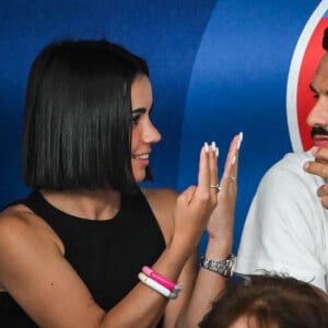 Les deux tourtereaux sont en couple depuis plusieurs mois
 
Florent Manaudou et sa nouvelle compagne Lola Dumenil dans les tribunes lors des Championnats de France de natation à Chartres le 18 Juin 2024. © Matthieu Mirville/Bestimage