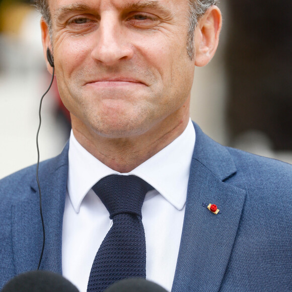 Emmanuel Macron, le président de la République française - Le président de la République française E.Macron reçoit L.Montenegro, Premier ministre du Portugal, pour un déjeuner de travail au Palais de l’Elysée à Paris, le 19 juin 2024. © Christophe Clovis / Bestimage