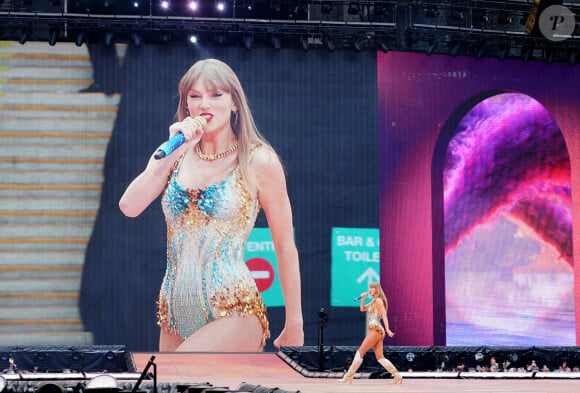 Taylor Swift donne son premier concert à Londres au stade de Wembley, dans le cadre de la tournée Eras Tour, qui bat tous les records, le 21 juin 2024. Ian West/PA Wire