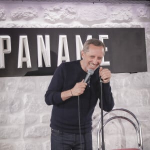 Exclusif - Gad Elmaleh reste en contact avec son public en jouant dans quelques Comedy Clubs parisiens, et en profite pour tester ses nouveaux textes, Le Paname Art Café. Le 23 avril 2023 © Jack Tribeca / Bestimage 