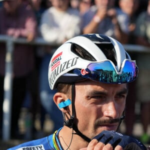 Julian Alaphilippe et Marion Rousse lors de la Bretagne Classic - Ouest-France 2023, course cycliste UCI World Tour le 3 septembre 2023 à Plouay. Laurent Lairys/ABACAPRESS.COM