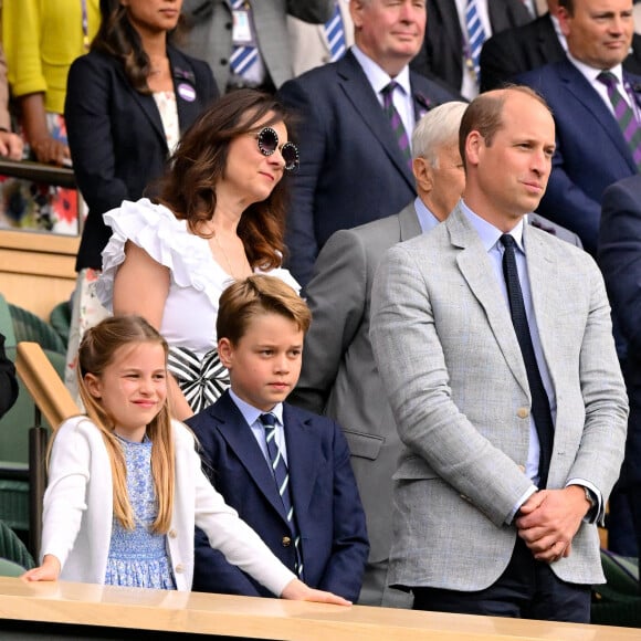 Charlotte et George de Cambridge ont eu le plaisir d'aller au concert de Taylor Swift avec leur papa le prince William
Tennis : Wimbledon - Angleterre - Finale simple Messieurs- Victoire de Carlos Alcaraz Espagne contre Novak Djokovic Serbie - Royal Box - Prince William, Prince George et Princesse Charlotte regardent de la remise de prix faite par la Princesse de Galles