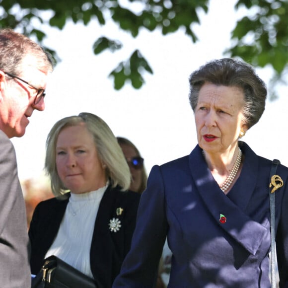 La princesse Anne d'Angleterre au cimetière militaire de Bayeux, à l'occasion des commémorations du 80ème anniversaire du débarquement (D-Day). Le 5 juin 2024 © Jonathan Buckmaster / Mirrorpix / Bestimage