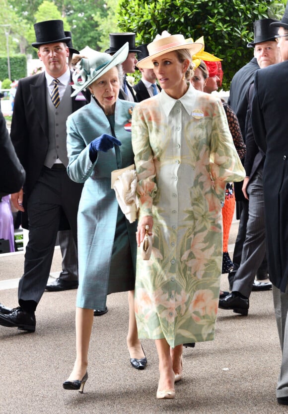 On imagine l'inquiétude de ses enfants, Zara
La princesse Anne, Zara Phillips (Zara Tindall) - Les membres de la famille royale d'Angleterre lors du premier jour de la course hippique Royal Ascot 2023 (20 - 25 juin 2023), le 20 juin 2023.