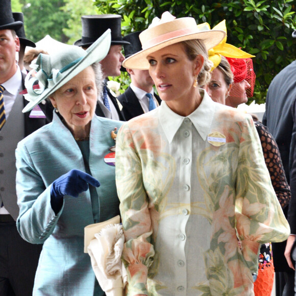 On imagine l'inquiétude de ses enfants, Zara
La princesse Anne, Zara Phillips (Zara Tindall) - Les membres de la famille royale d'Angleterre lors du premier jour de la course hippique Royal Ascot 2023 (20 - 25 juin 2023), le 20 juin 2023.