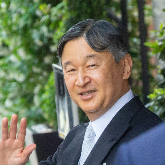 L'empereur Naruhito et l'impératrice Masako quittent leur hôtel avant la cérémonie d'accueil du roi d'Angleterre, le 25 juin 2024. © Tayfun Salci / ZumaPress / Bestimage  June 25, 2024, London, England, United Kingdom: Emperor of Japan NARUHITO leaves his hotel in central London ahead of ceremonial welcoming by King commencing the state visit of the emperor. (Credit Image: © Tayfun Salci/ZUMA Press Wire) 