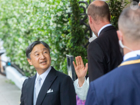 L'empereur Naruhito et l'impératrice Masako quittent leur hôtel avant la cérémonie d'accueil du roi d'Angleterre, le 25 juin 2024. © Tayfun Salci / ZumaPress / Bestimage  June 25, 2024, London, England, United Kingdom: Emperor of Japan NARUHITO leaves his hotel in central London ahead of ceremonial welcoming by King commencing the state visit of the emperor. (Credit Image: © Tayfun Salci/ZUMA Press Wire) 