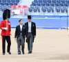 Et ont débuté un programme très chargé. 
Le roi Charles III d'Angleterre et l'empereur du Japon Naruhito inspectent la garde d'honneur au pavillon royal à Londres le 25 juin 2024. L'empereur et l'impératrice du Japon sont en visite officielle au Royaume Uni du 25 au 28 juin 2024. 