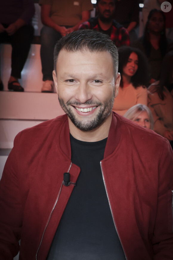 Exclusif - Raymond Aabou - Sur le plateau de l'émission TPMP (Touche Pas à Mon Poste) présentée en direct par C.Hanouna et diffusée sur C8 - Paris le 20/09/2022 - © Jack Tribeca / Bestimage