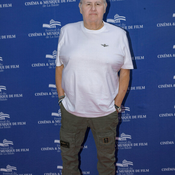 Pierre Ménès - Arrivée du jury au festival Cinéma & Musique de Film à La Baule le 28 juin 2023. © Rachid Bellak / Bestimage 