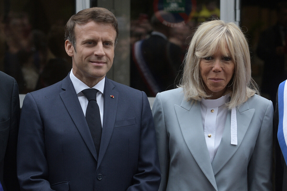 Photo : Le président de la République française, Emmanuel Macron et sa ...