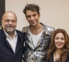 "Oui. Mon fils est la gloire de ma vie. Je suis fière de lui et toujours là pour lui."
Exclusif - Eric Dupond-Moretti et sa compagne Isabelle Boulay - Mika est en backstage après son deuxième concert à la Philharmonie de Paris le 24 octobre 2021. © Cyril Moreau / Bestimage 