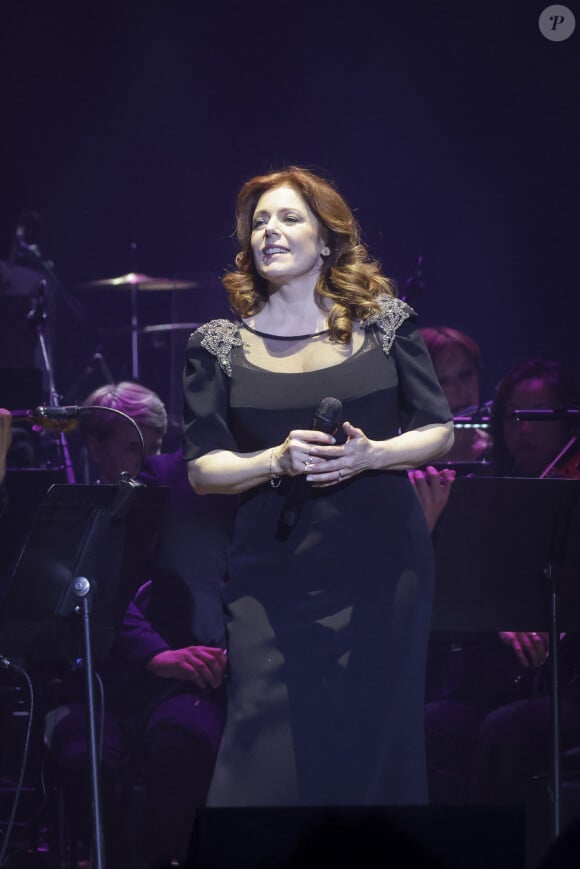 Isabelle Boulay - Isabelle Boulay en concert en hommage au 60ème anniversaire de la disparition d'Edith Piaf à la Seine Musicale à Boulogne-Billancourt le 17 octobre 2023. © Jack Tribeca / Bestimage 