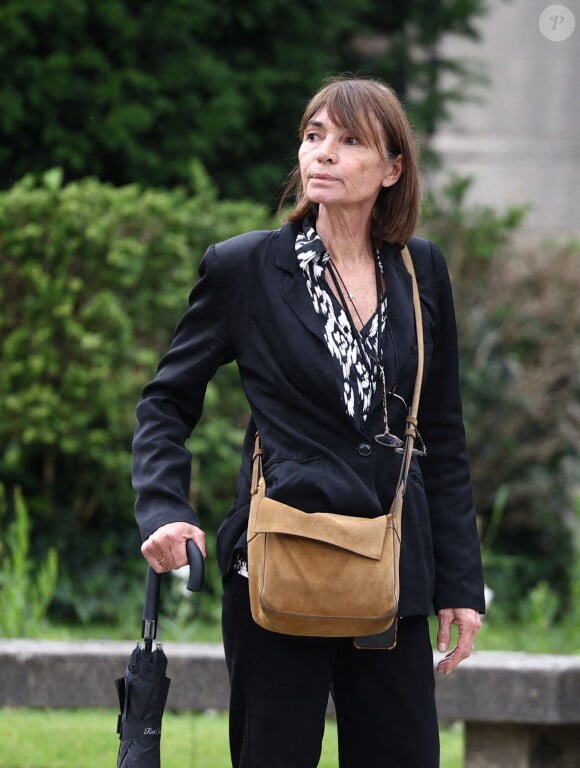 Sylvie Duval quittant la cérémonie des funérailles de la chanteuse française Françoise Hardy au crématorium du Père Lachaise à Paris, France, le 20 juin 2024. Photo par Raphael Lafargue/ABACAPRESS.CO