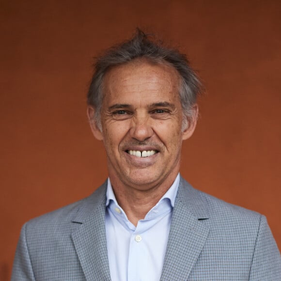 Paul Belmondo - Les célébrités au village lors des Internationaux de France de tennis de Roland Garros 2024 à Paris. Le 5 juin 2024. © Jacovides-Moreau/Bestimage 