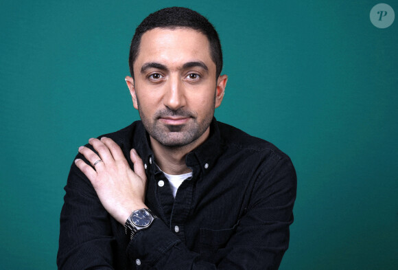 Jimmy Mohamed pose pour des photos le 18 avril 2022 à Paris, France. Photo par Vim/ABACAPRESS.COM