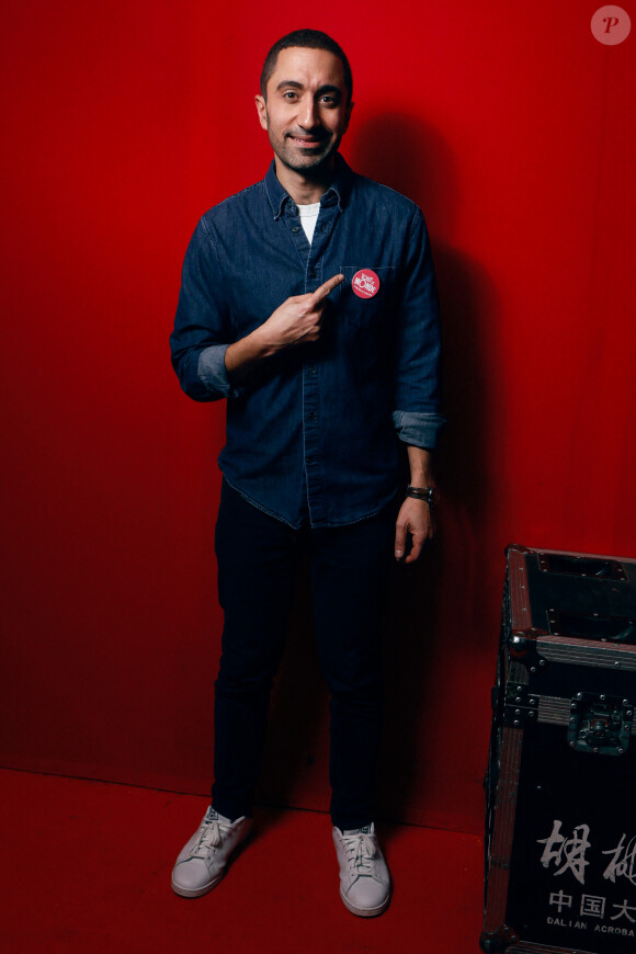 
Jimmy Mohamed - Backstage - Enregistrement de l'émission "Tout le monde chante contre le cancer" au Cirque Phénix à Paris, présentée par J.Anthony et E.Gossuin et diffusée le 4 janvier sur W9 © Christophe Clovis / Bestimage 