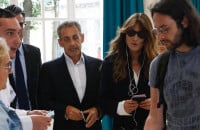 Carla Bruni Sarkozy, crinière au naturel et soudée avec Nicolas Sarkozy après avoir brillé en solo