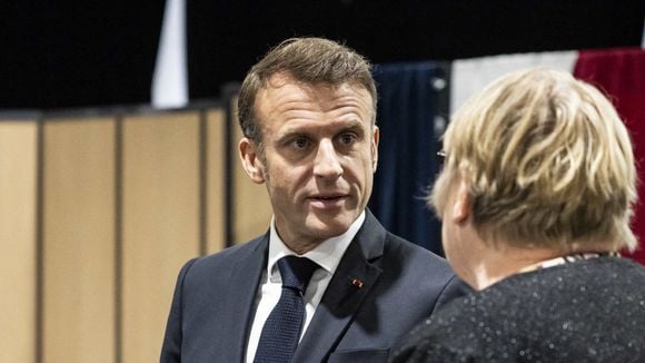 Brigitte Macron agacée que l'on passe par elle pour parler au président... Une ministre en a fait les frais !