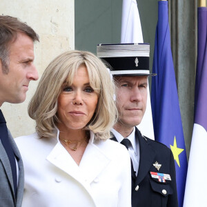 Le Président de la République française, Emmanuel Macron et la première dame Brigitte Macron reçoivent le Roi Abdallah II de Jordanie et la Reine Rania, pour un déjeuner de travail au Palais de l'Elysée à Paris, le 24 juin 2024. © Stéphane Lemouton / Bestimage 