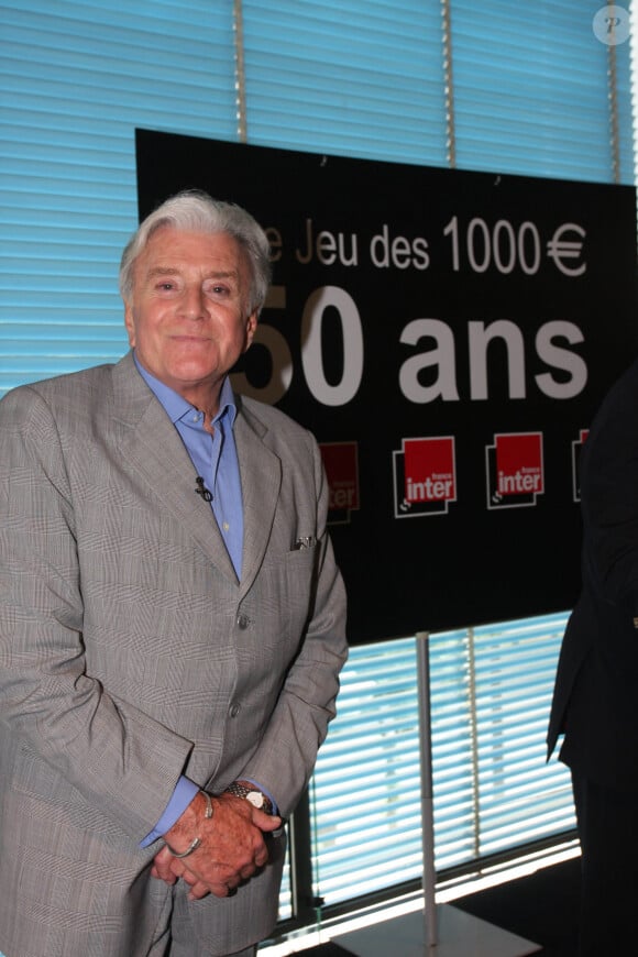 A l'âge de 90 ans
Louis Bozon, animateur de 'Le jeu des 1000 euros'. Paris, France, 5 juin 2008. Photo by Benoit Pinguet/ABACAPRESS.COM