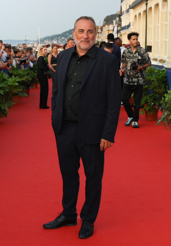 Antoine Duléry sur le tapis rouge du prix du court métrage lors du 37ème festival du film de Cabourg (37ème journées romantiques du 14 au 18 juin 2023), à Cabourg, France, le 16 juin 2023. © Coadic Guirec/Bestimage