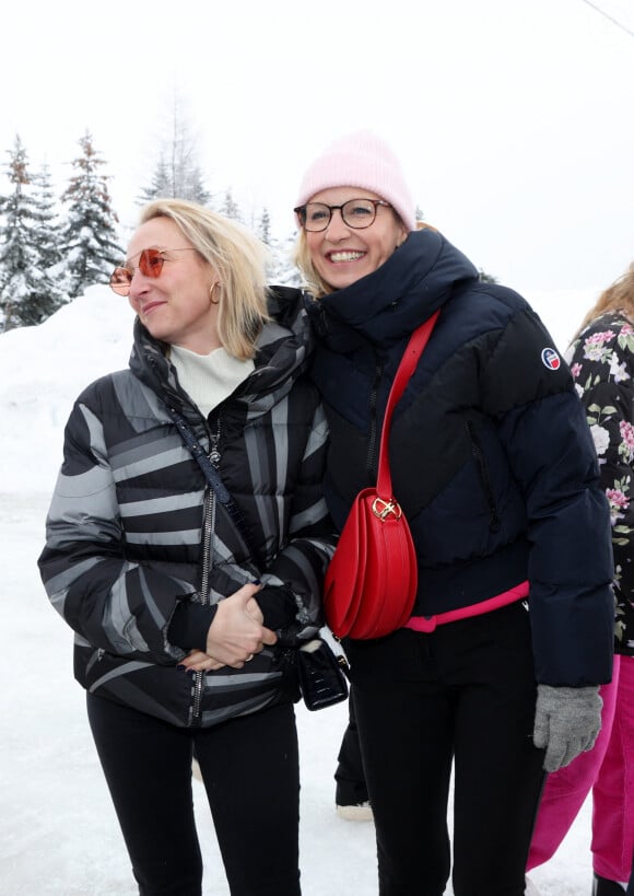 Audrey Lamy et sa soeur Alexandra Lamy au 27ème festival International du Film de Comédie de l'Alpe d'Huez, le 19 janvier 2023