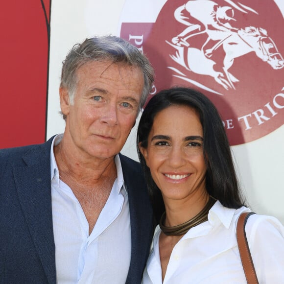 Franck Dubosc et sa femme Danièle - Qatar Prix de L'Arc de Triomphe 2023 à l'hippodrome ParisLongchamp le 1er octobre 2023. © Coadic Guirec/Bestimage