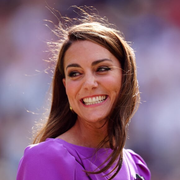 La princesse de Galles lors de la présentation du trophée de la finale du simple messieurs lors de la quatorzième journée des Championnats de Wimbledon 2024 au All England Lawn Tennis and Croquet Club, Londres. Mike Egerton/PA Wire/ABACAPRESS.COM