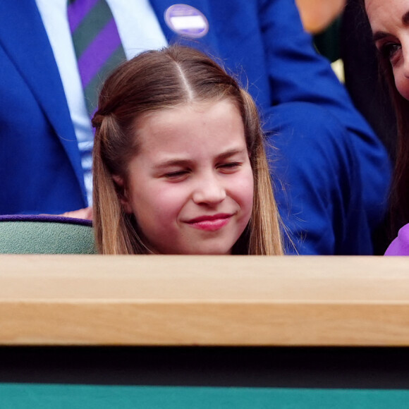 La princesse de Galles et la princesse Charlotte dans la loge royale le quatorzième jour des championnats de Wimbledon 2024 au All England Lawn Tennis and Croquet Club, à Londres, le 14 juillet 2024. Mike Egerton/PA Wire/ABACAPRESS.COM