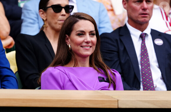 Plusieurs photos de la future reine du Royaume-Uni ont été retrouvées dans le téléphone portable de Thomas Crooks...


La princesse de Galles dans la loge royale le quatorzième jour des Championnats de Wimbledon 2024, le 14 juillet 2024. Photo par Mike Egerton/PA Wire/ABACAPRESS.COM