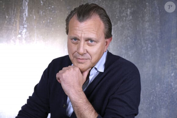 Portrait de Claude François Junior lors de l'enregistrement de l'émission "Chez Jordan de Luxe" à Paris. Le 6 mars 2024 © Cédric Perrin / Bestimage