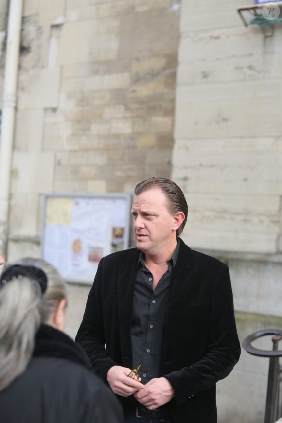 Claude François Junior (Jr) lors de la messe hommage à Claude François en l'église Notre-Dame d'Auteuil à Paris le 10 mars 2018. Cette commémoration marque le 40ème anniversaire de la mort du chanteur. Ses obsèques ont été célébrées au même endroit le 15 mars 1978. © CVS / Bestimage 