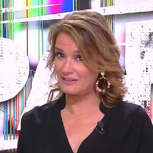 Pascale de la Tour du Pin : son émission "PAF" s'arrête (déjà) sur C8 !
Pascale de la Tour du Pin sur le plateau de "PAF"