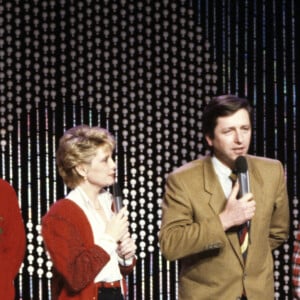 Archives - En France, à Paris, sur le plateau, les cinq du Théâtre de Bouvard, le 4 avril 1984