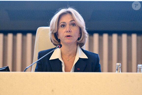 Valérie Pécresse, présidente de la région Ile-de-France, lors de la présentation des infrastructures sportives et des transports pour les jeux olympiques de Paris 2024 au Siège de la région à Saint-Ouen, le 25 mars 2024. © Federico Pestellini / Panoramic / Bestimage