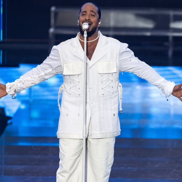 Exclusif - Slimane - Enregistrement de l'émission "La fête de la Musique" à Reims le 21 juin, et diffusée le 22 juin à 21h10 sur France 2 et sur France.tv. © Jack Tribeca / Jeremy Melloul / Bestimage