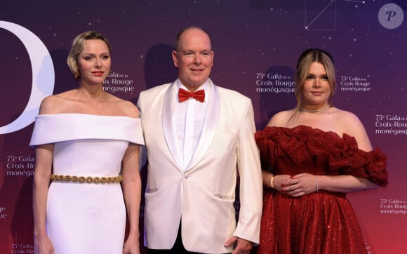 Chaque année, en juillet, a lieu le Gala de la Croix-Rouge monégasque. 
Le prince Albert II et la princesse Charlène de Monaco, Camille Gottlieb - 75ème édition du Gala de la Croix Rouge monégasque au Sporting Monte-Carlo à Monaco. © Claudia Albuquerque / Bestimage