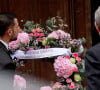 Et il aura même le droit au pardon de son père, pourtant devenu veuf par sa faute ! 
Couronne de fleurs de Claude Lelouch et Valérie Perrin - Obsèques de la baronne Myriam Ullens de Schooten, tuée par son beau-fils Nicolas, à l'église d'Ohain, dans l'entité de Lasne, Belgique, le 7 avril 2023.